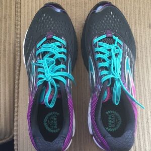 Brooks Ghost 5 Running Sneakers